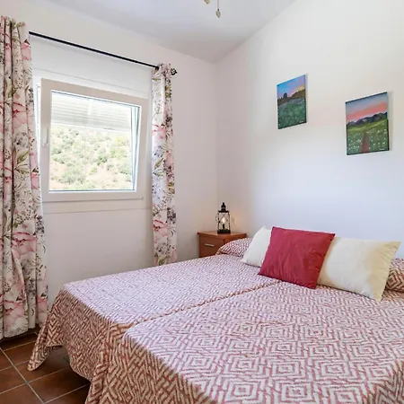 度假居 4 Bedroom Pet Friendly In