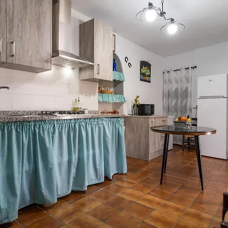 度假居 4 Bedroom Pet Friendly In